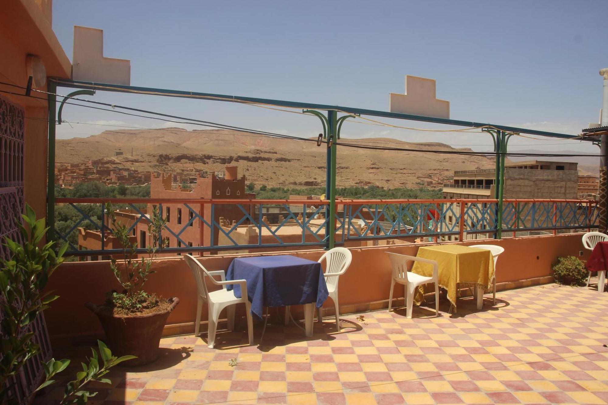 Auberge Restaurant Rooftop Tamazirt Boumalne Dades Ngoại thất bức ảnh