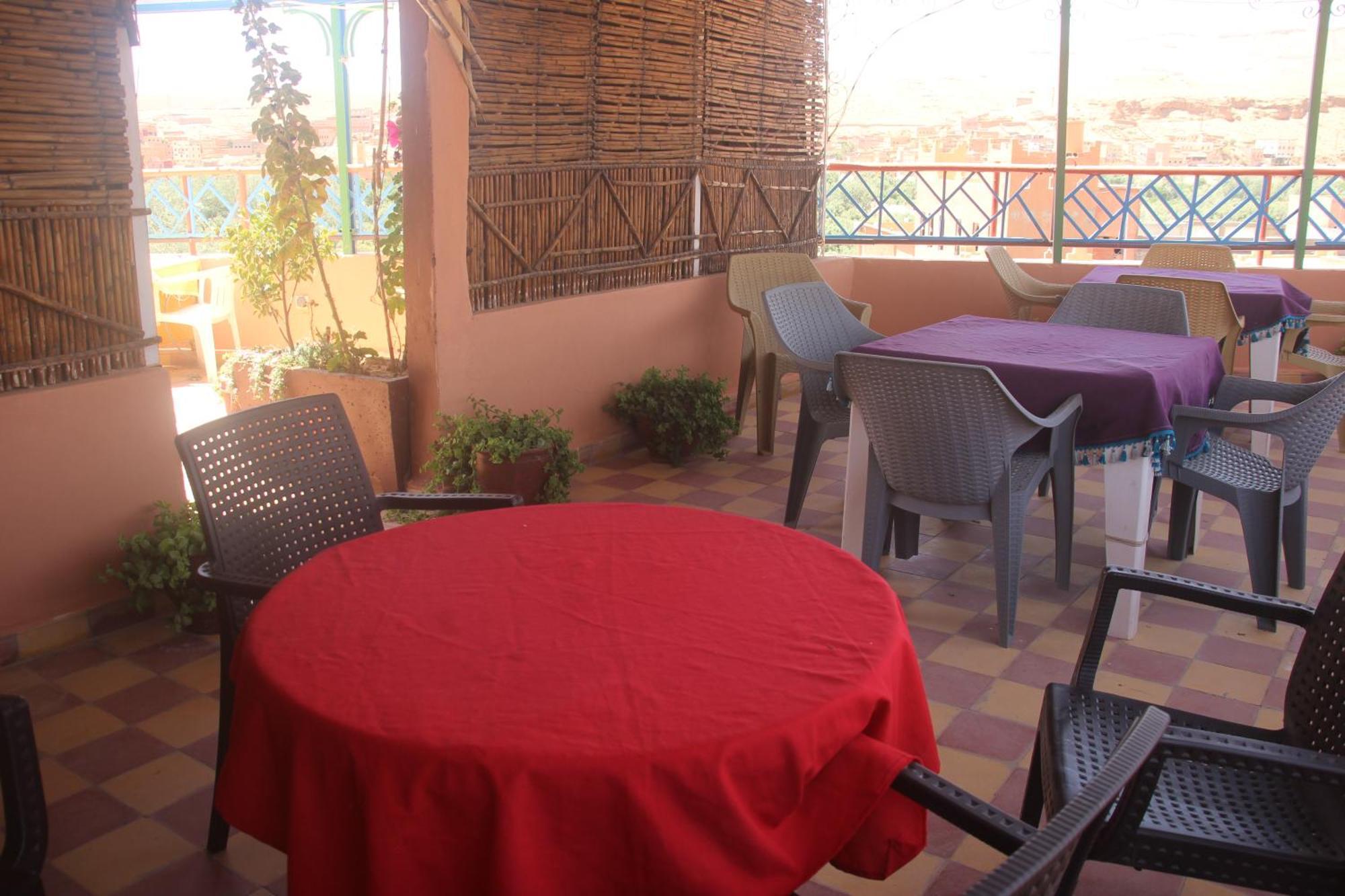 Auberge Restaurant Rooftop Tamazirt Boumalne Dades Ngoại thất bức ảnh