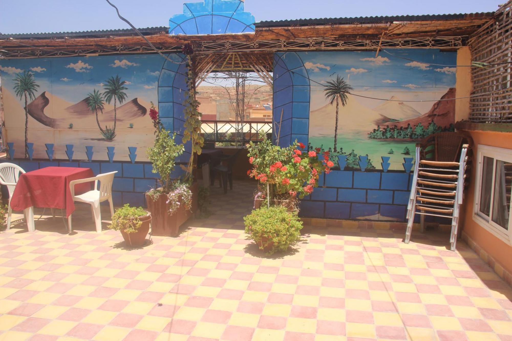 Auberge Restaurant Rooftop Tamazirt Boumalne Dades Ngoại thất bức ảnh